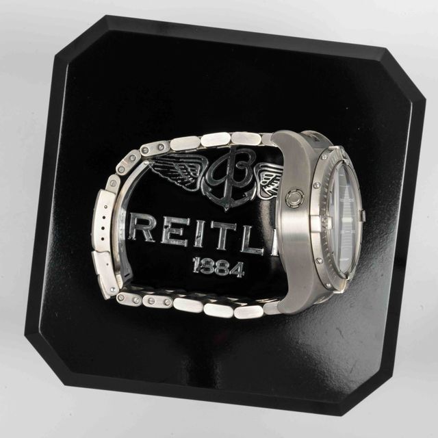 Breitling Avenger Seawolf E17370 Image 4